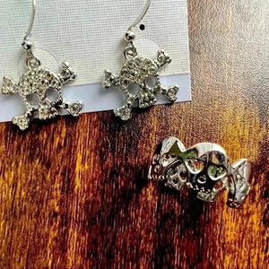 SET: (1) skull ring + (1) rhinestone skull dangly earrings